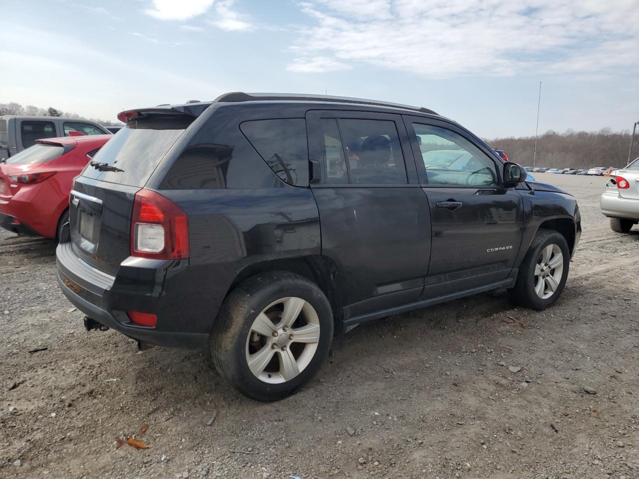 2016 Jeep Compass VIN 1C4NJDBB9GD638601 Copart auction photo, side / minor dent/scratches damage thumbnail 3