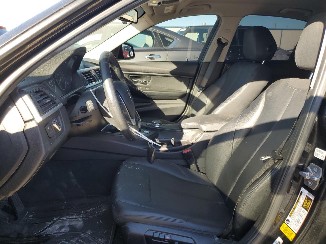 2015 BMW 3er VIN WBA3C1C57FK121300 Copart auction photo, front end damage thumbnail 7