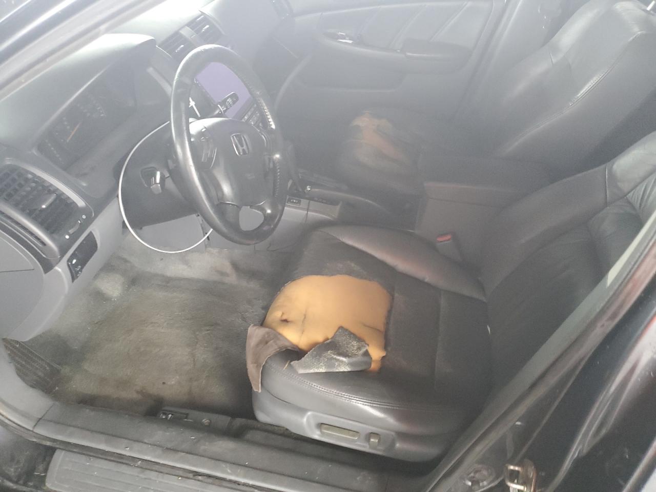 2003 Honda Accord VIN 1HGCM56633A070456 Copart auction photo, front end damage thumbnail 7