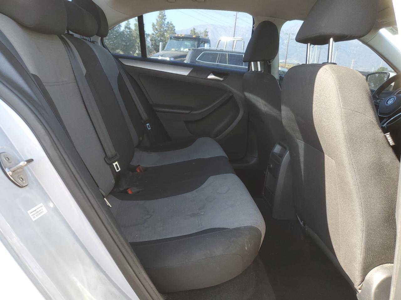 2017 Volkswagen Jetta VIN 3VW2B7AJ9HM384868 Copart auction photo, front end / rear end damage thumbnail 11