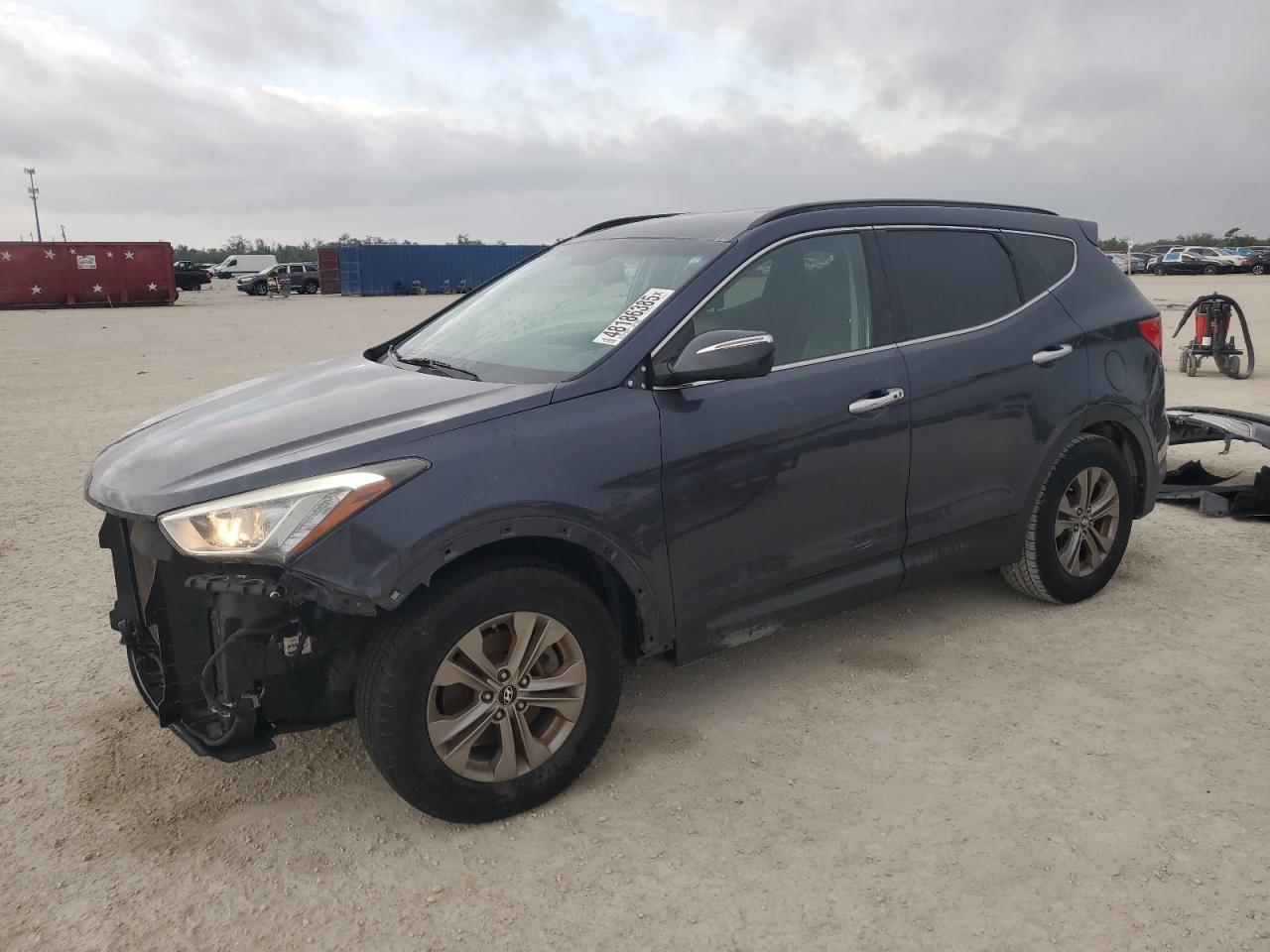 2014 Hyundai Santa Fe VIN 5XYZU3LB7EG143510