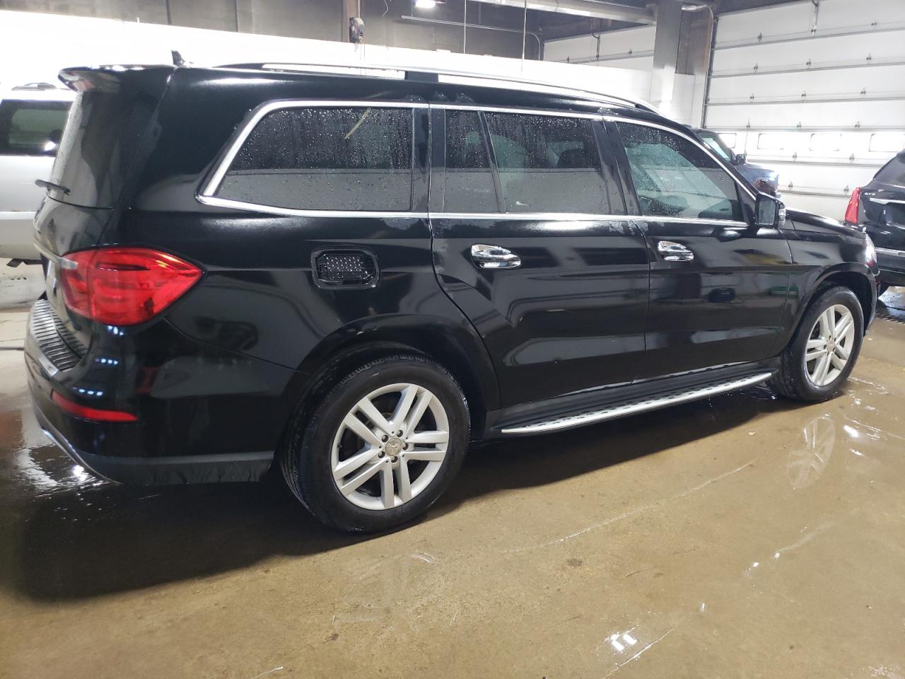 2013 Mercedes-Benz GL-klasse VIN 4JGDF7CE5DA225624 Copart auction photo, mechanical / minor dent/scratches damage thumbnail 3