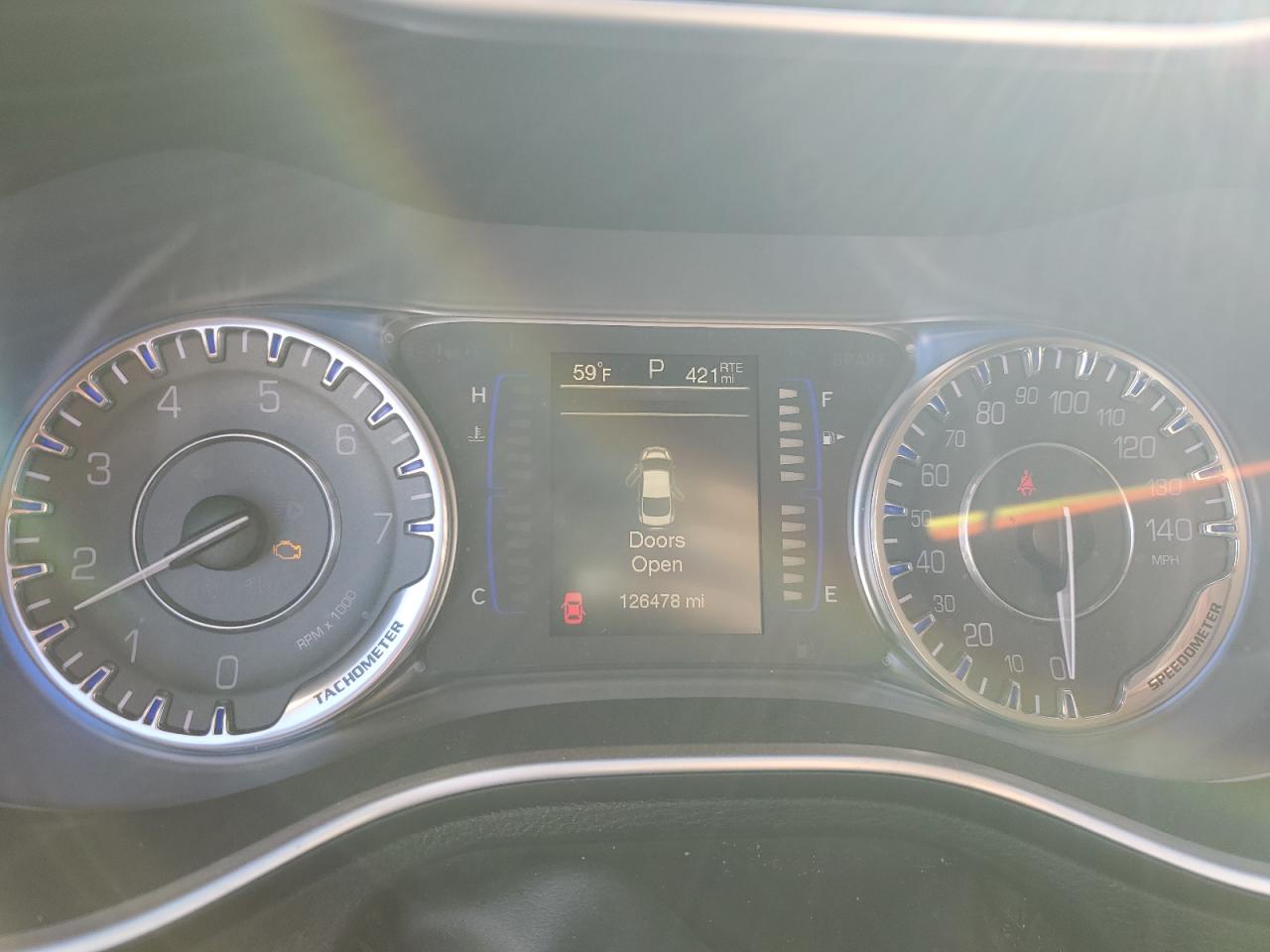 2016 Chrysler 200 VIN 1C3CCCAB1GN117299 Copart auction photo, front end damage thumbnail 9
