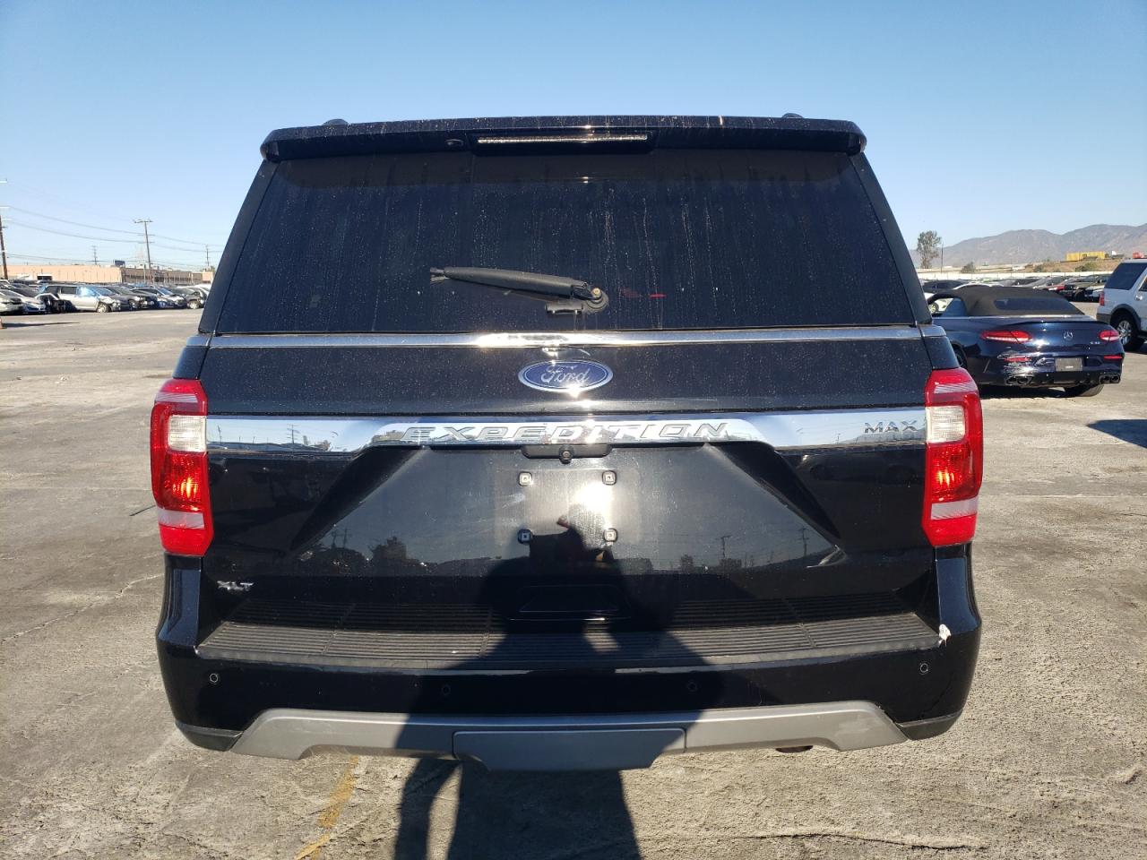 2020 Ford Expedition VIN 1FMJK1JT3LEA25197 Copart auction photo, front end damage thumbnail 6