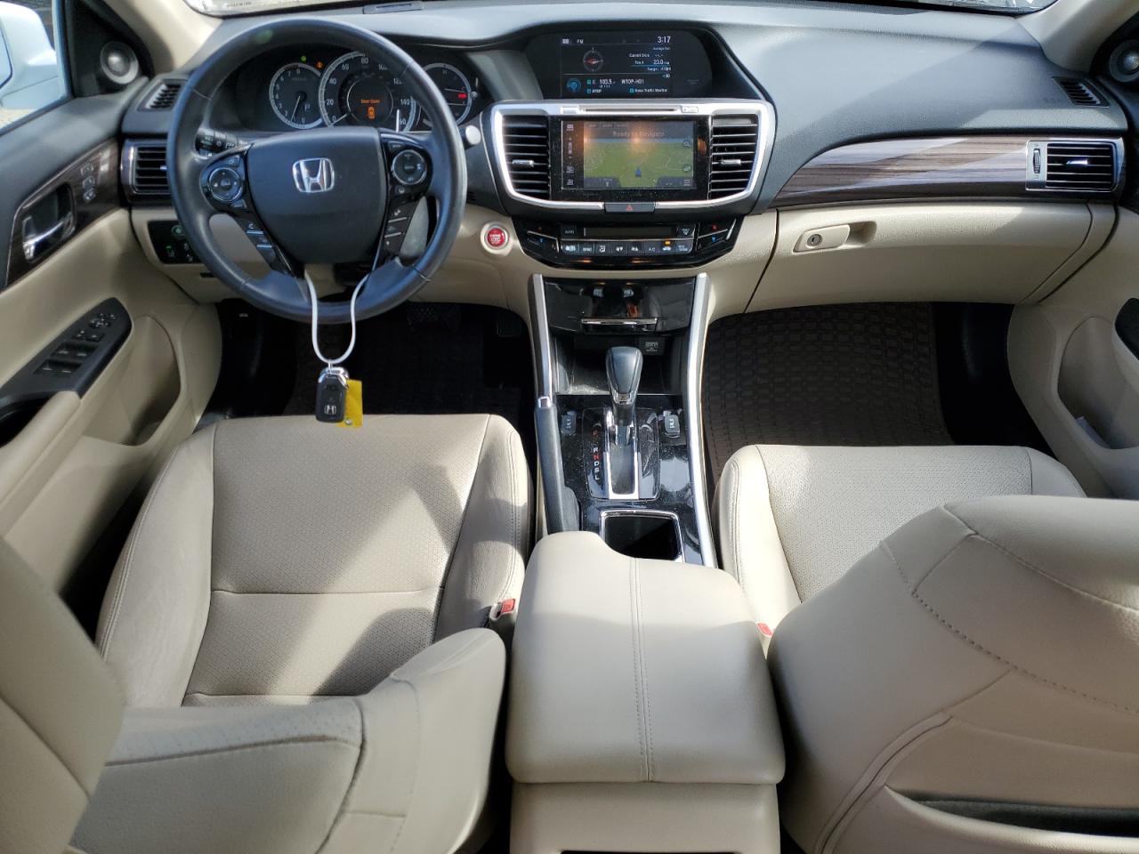 2017 Honda Accord VIN 1HGCR2F92HA233647 Copart auction photo, rear end damage thumbnail 8
