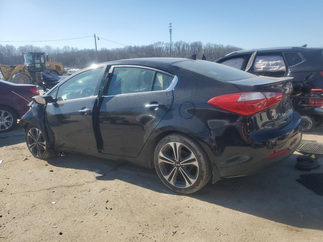 2016 KIA Forte VIN KNAFX4A8XG5506110 Copart auction photo, front end damage thumbnail 2