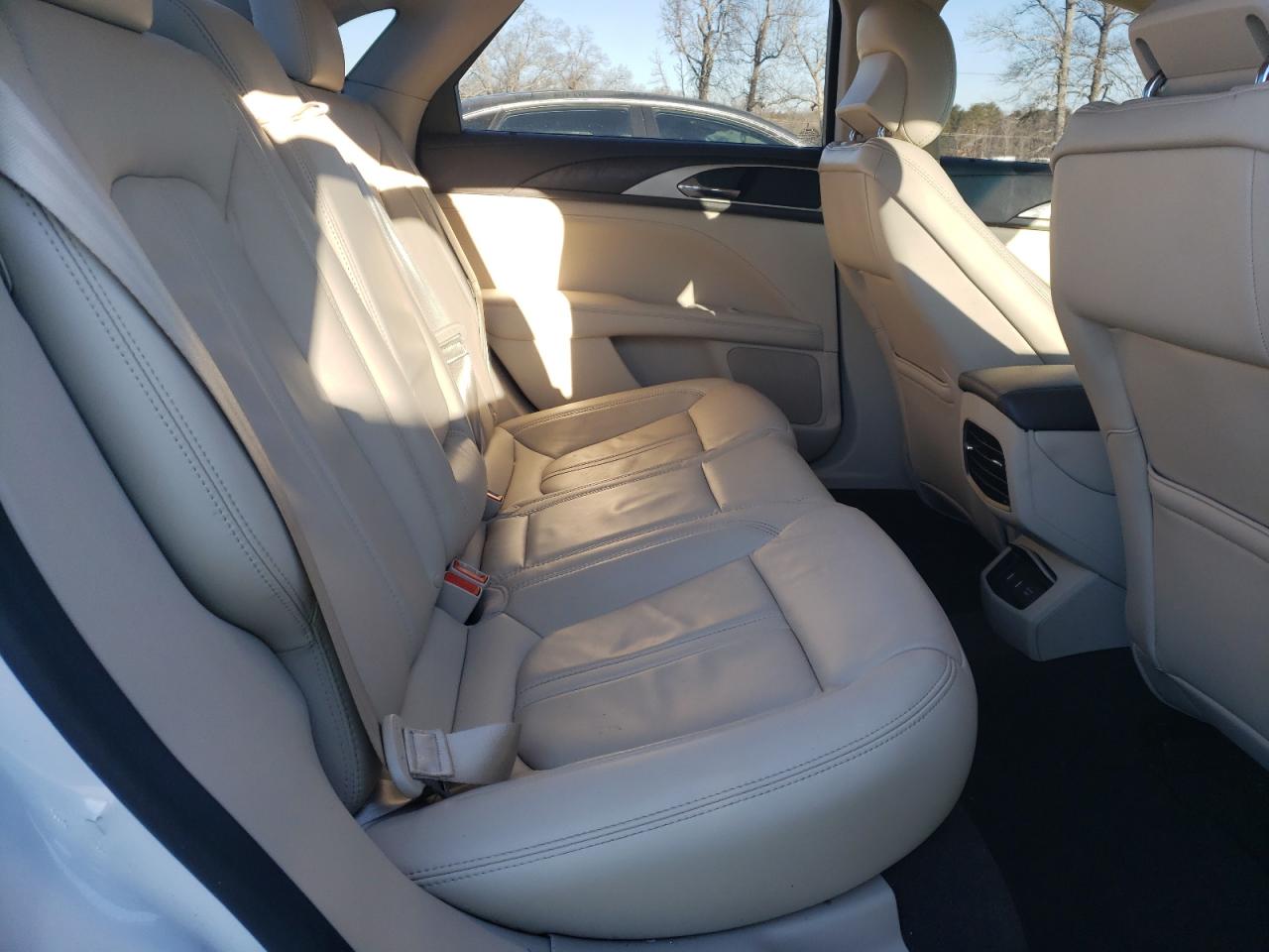 2019 Lincoln MKZ VIN 3LN6L5D98KR614073 Copart auction photo, all over damage thumbnail 10