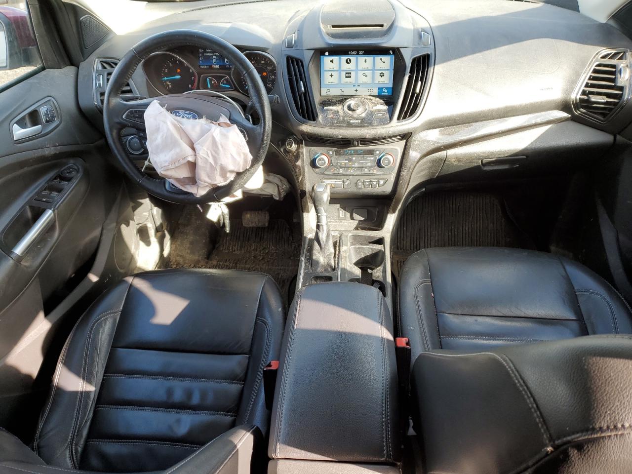 2018 Ford Escape VIN 1FMCU9J91JUB78802 Copart auction photo, front end / minor dent/scratches damage thumbnail 8