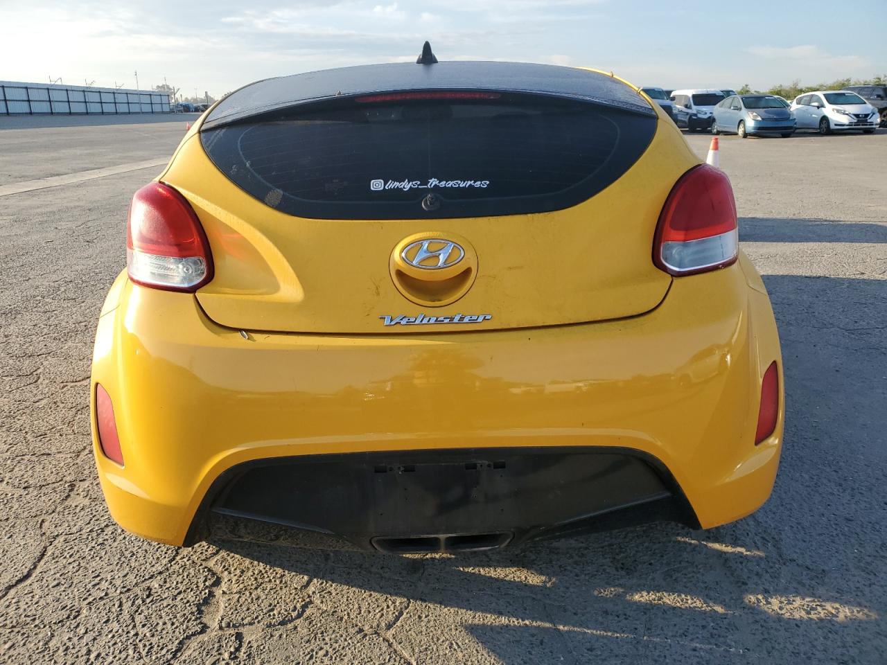 2013 Hyundai Veloster VIN KMHTC6AD4DU168114 Copart auction photo, vandalism / stripped damage thumbnail 6