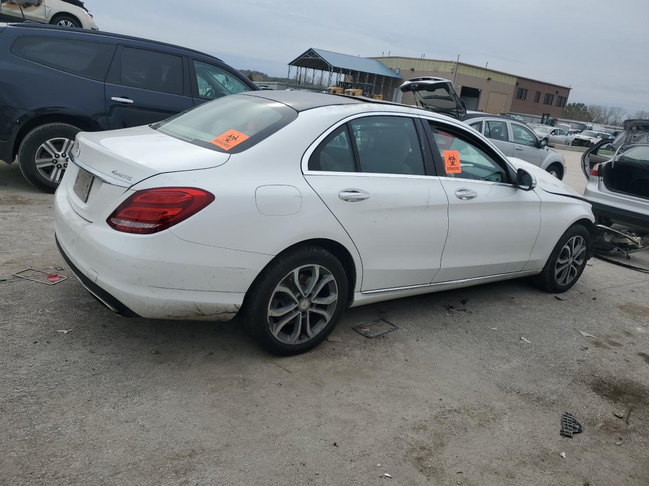 2015 Mercedes-Benz C-klasse VIN 55SWF4KB7FU030541 Copart auction photo, front end damage thumbnail 3