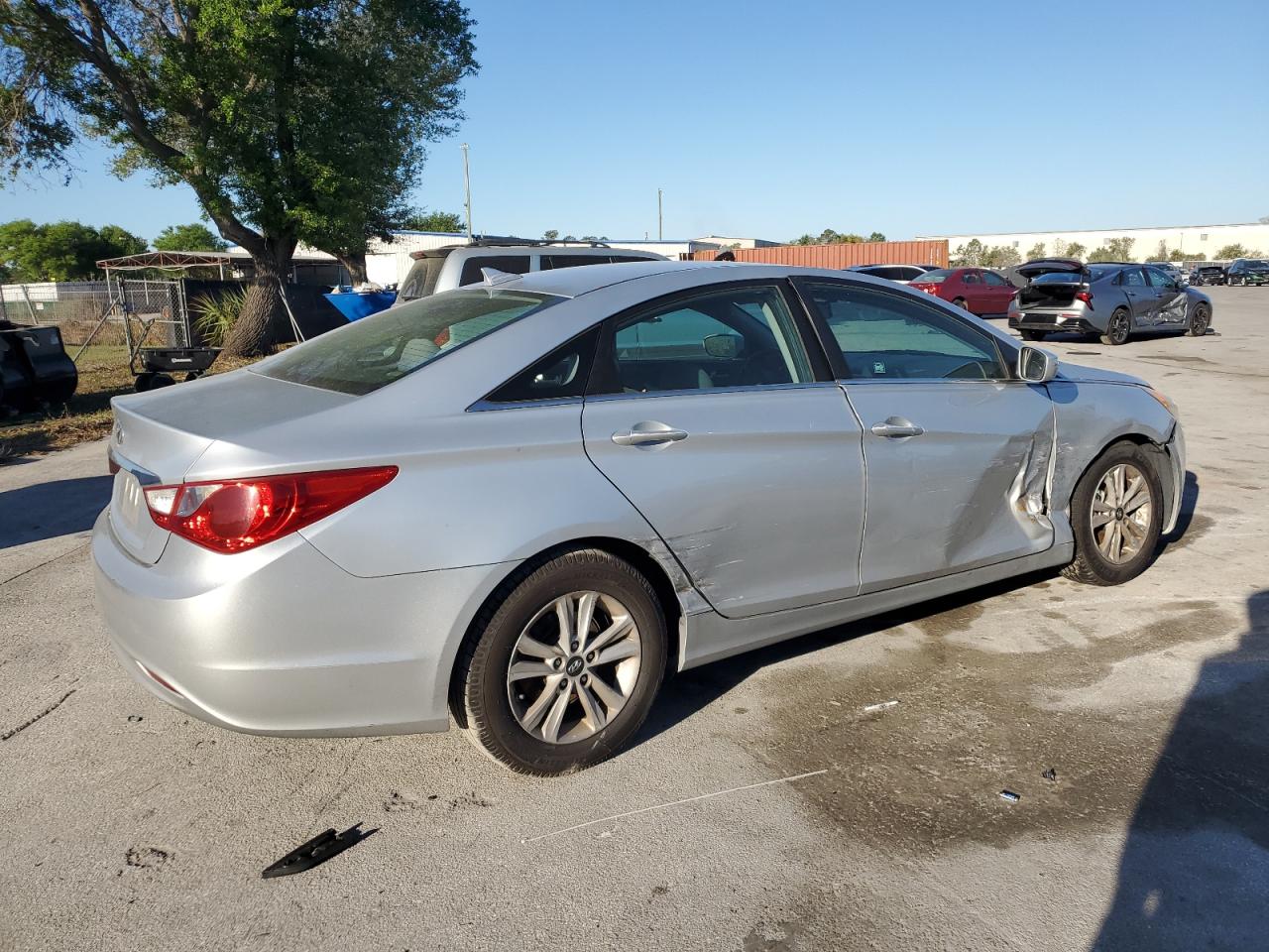 2013 Hyundai Sonata VIN 5NPEB4AC4DH683894 Copart auction photo, side / front end damage thumbnail 3
