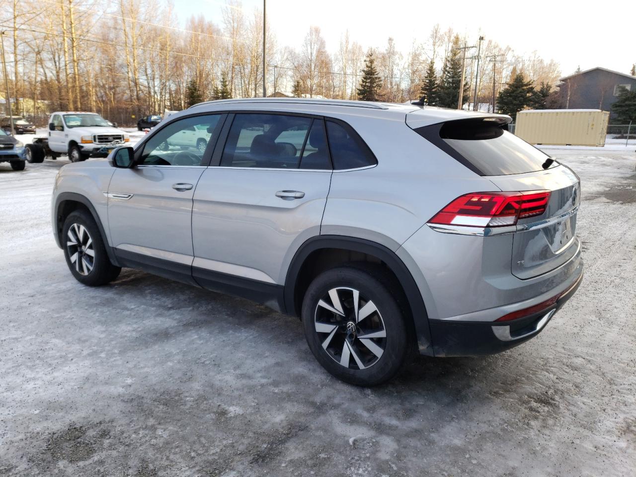 2021 Volkswagen Atlas VIN 1V2LC2CA8MC240386 Copart auction photo, normal wear damage thumbnail 2