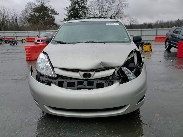2009 Toyota Sienna VIN 5TDZK23C89S241995 Copart auction photo, front end damage thumbnail 12
