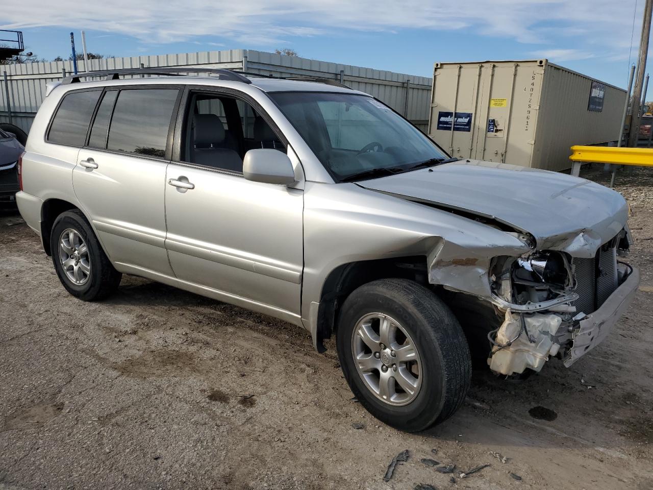 2007 Toyota Highlander VIN JTEGP21A070141637 Copart auction photo, front end / minor dent/scratches damage thumbnail 4
