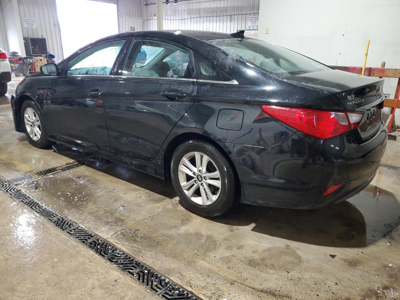 2014 Hyundai Sonata VIN 5NPEB4AC4EH942479 Copart auction photo, front end damage thumbnail 2