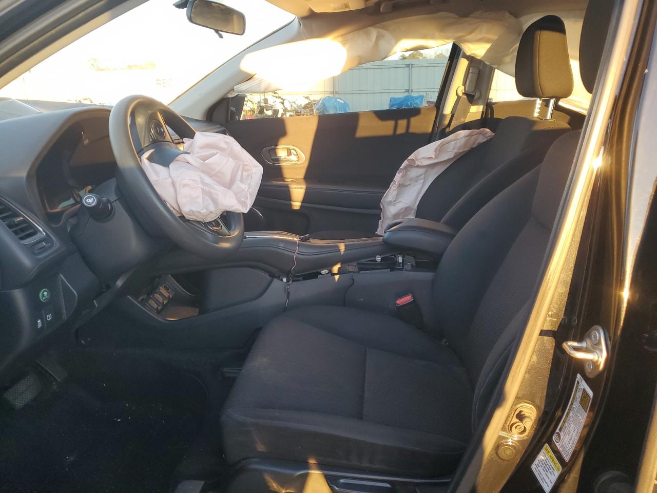 2016 Honda HR-V VIN 3CZRU5H51GM748010 Copart auction photo, front end damage thumbnail 7