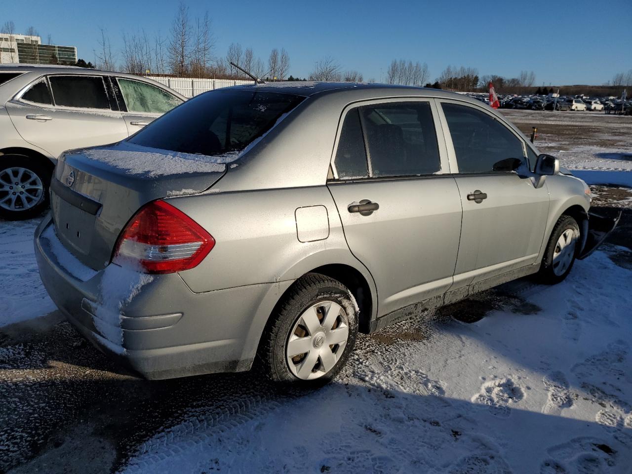 2011 Nissan Versa VIN 3N1CC1AP4BL464794 Copart auction photo, front end damage thumbnail 3