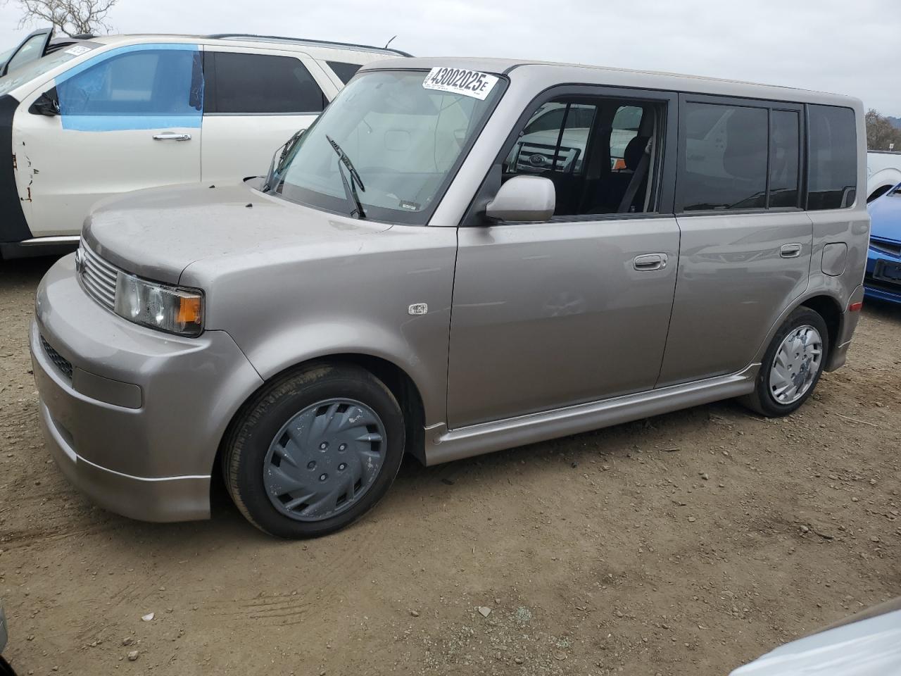 2005 Toyota xB VIN JTLKT324650204492