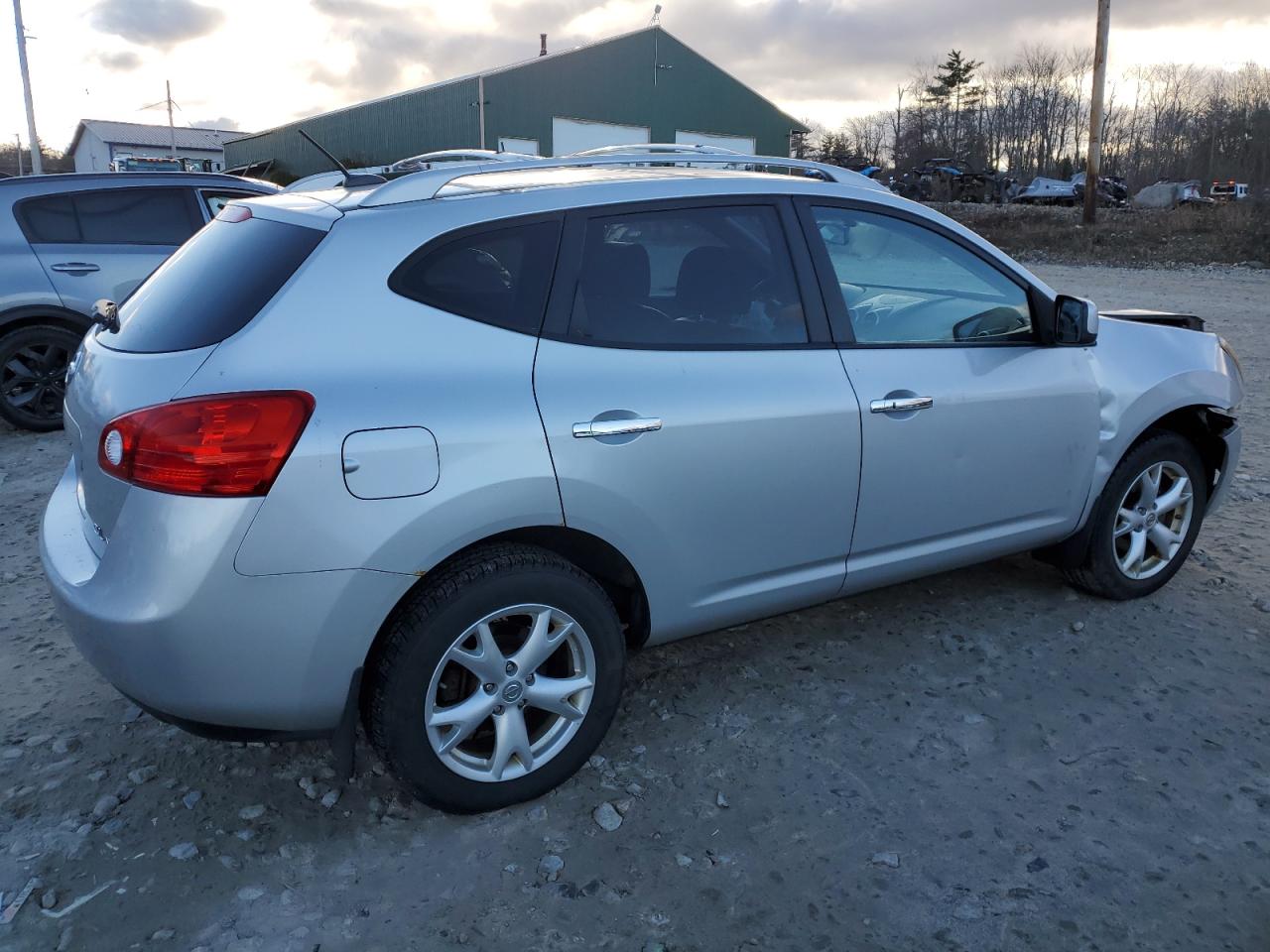 2010 Nissan Rogue VIN JN8AS5MV1AW607321 Copart auction photo, front end damage thumbnail 3