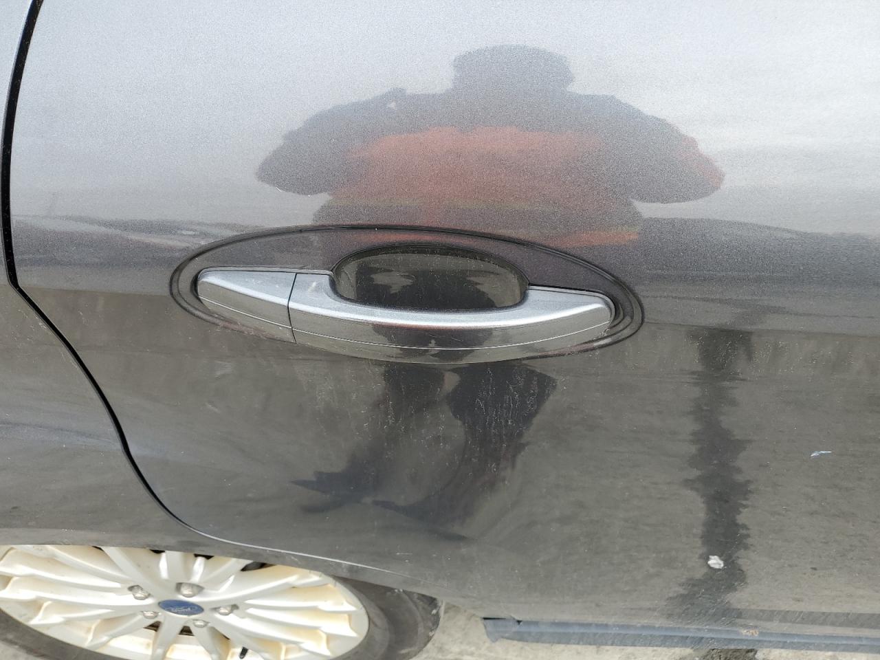 2016 Ford C-MAX VIN 1FADP5BUXGL101474 Copart auction photo, rear end / minor dent/scratches damage thumbnail 10