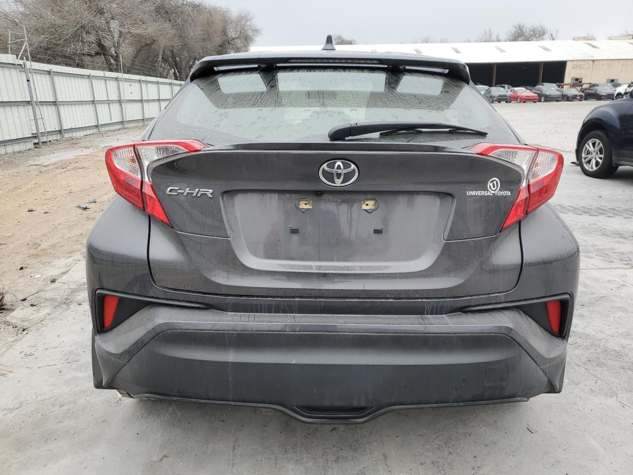 2021 Toyota C-HR VIN JTNKHMBX7M1114317 Copart auction photo, front end / minor dent/scratches damage thumbnail 6