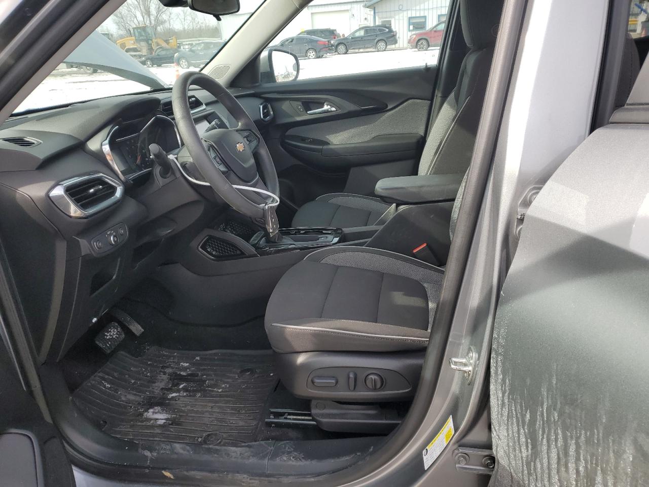 2023 Chevrolet TrailBlazer VIN KL79MPS24PB111200 Copart auction photo, front end damage thumbnail 7