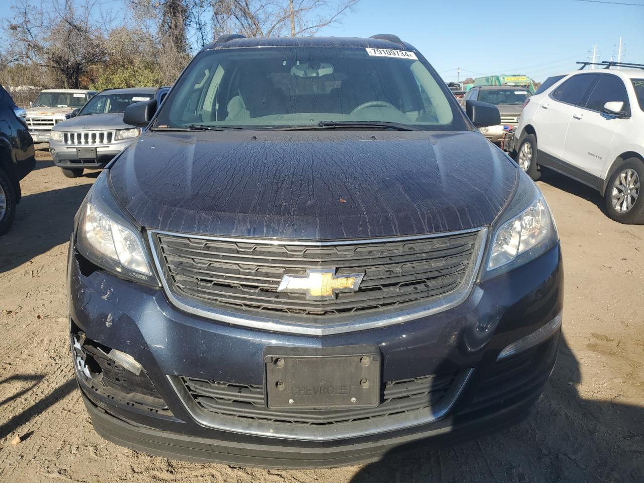 2015 Chevrolet Traverse VIN 1GNKVFED7FJ360336 Copart auction photo, front end / side damage thumbnail 5
