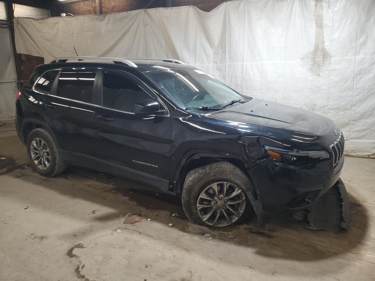 2019 Jeep Grand Cherokee VIN 1C4PJMLB4KD477753 Copart auction photo, all over damage thumbnail 4