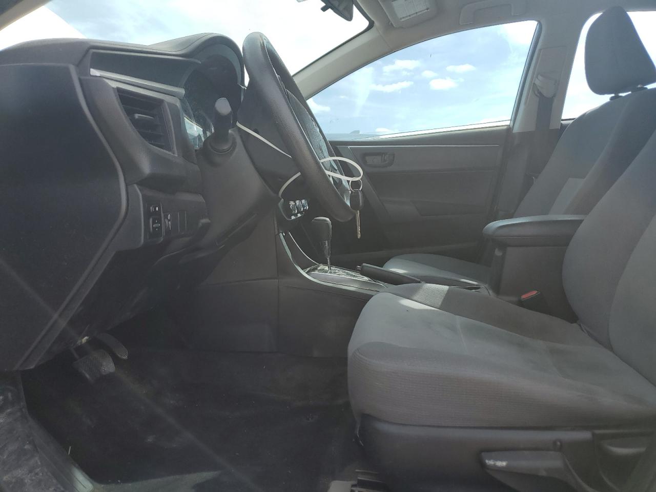 2016 Toyota Corolla VIN 2T1BURHE0GC560702 Copart auction photo, normal wear / front end damage thumbnail 7