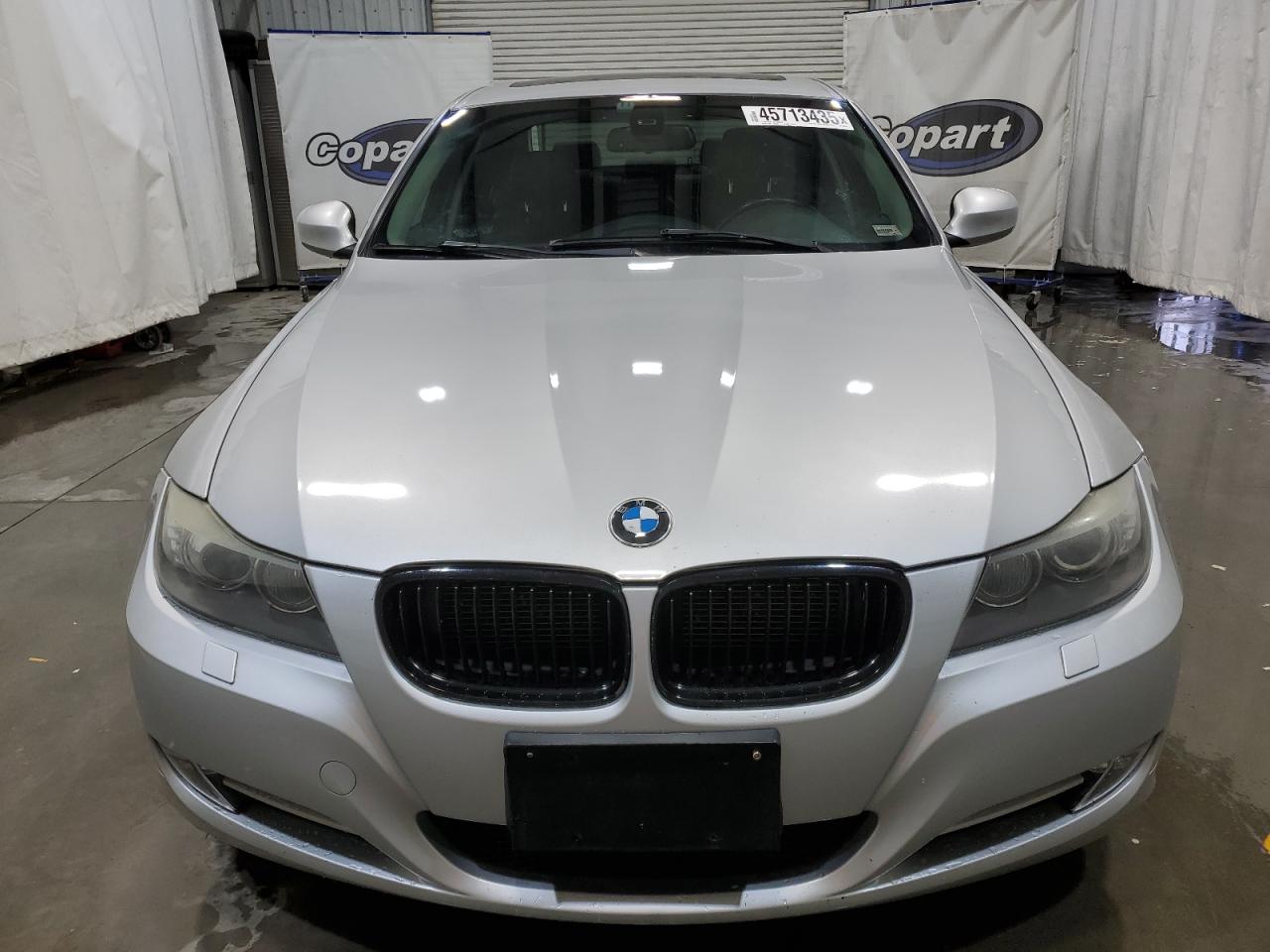 2011 BMW 3er VIN WBAPL5G57BNN23359 Copart auction photo, minor dent/scratches damage thumbnail 5