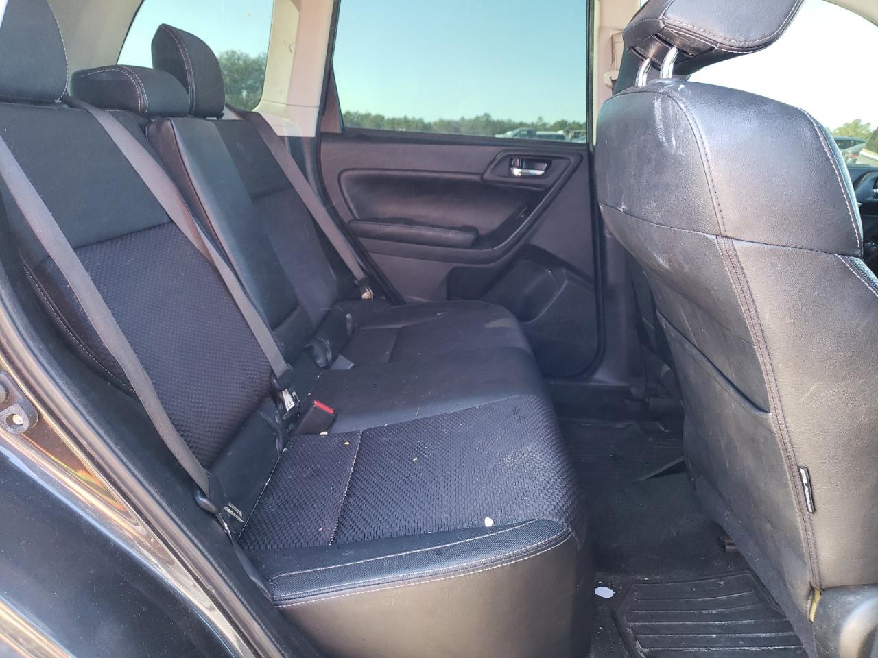 2018 Subaru Forester VIN JF2SJAEC1JH445253 Copart auction photo, front end / minor dent/scratches damage thumbnail 11