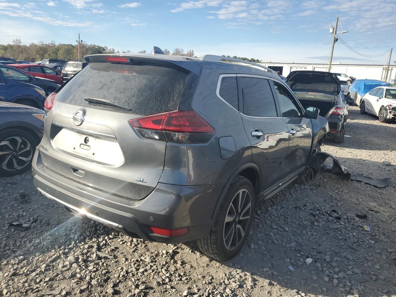 2019 Nissan Rogue VIN 5N1AT2MT4KC751398 Copart auction photo, front end damage thumbnail 3