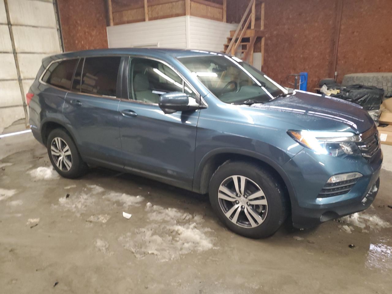 2016 Honda Pilot VIN 5FNYF6H45GB038170 Copart auction photo, all over damage thumbnail 4