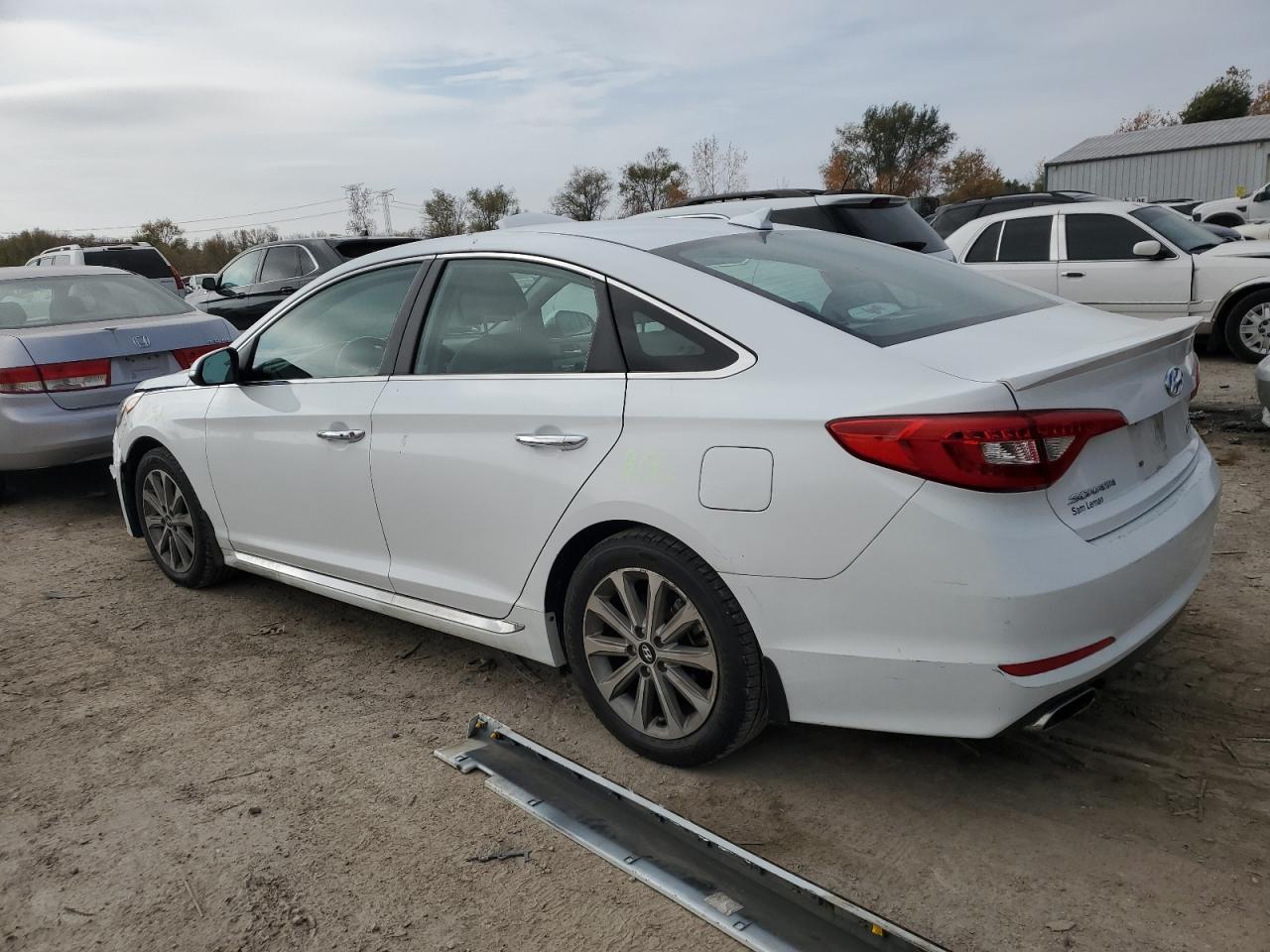 2017 Hyundai Sonata VIN 5NPE34AF2HH592961 Copart auction photo, frame damage / front end damage thumbnail 2