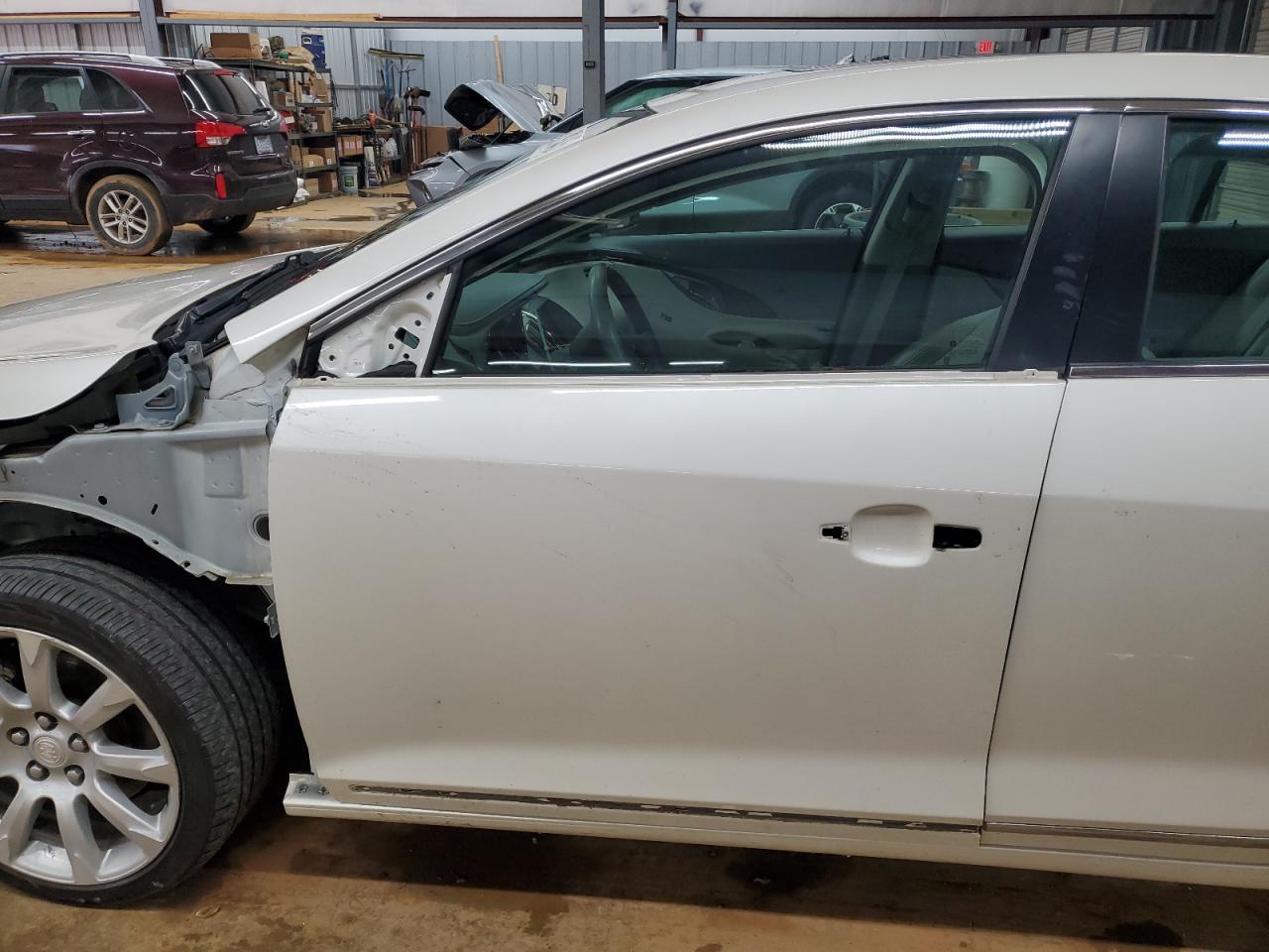 2011 Buick LaCrosse VIN 1G4GE5ED9BF344060 Copart auction photo, front end damage thumbnail 7
