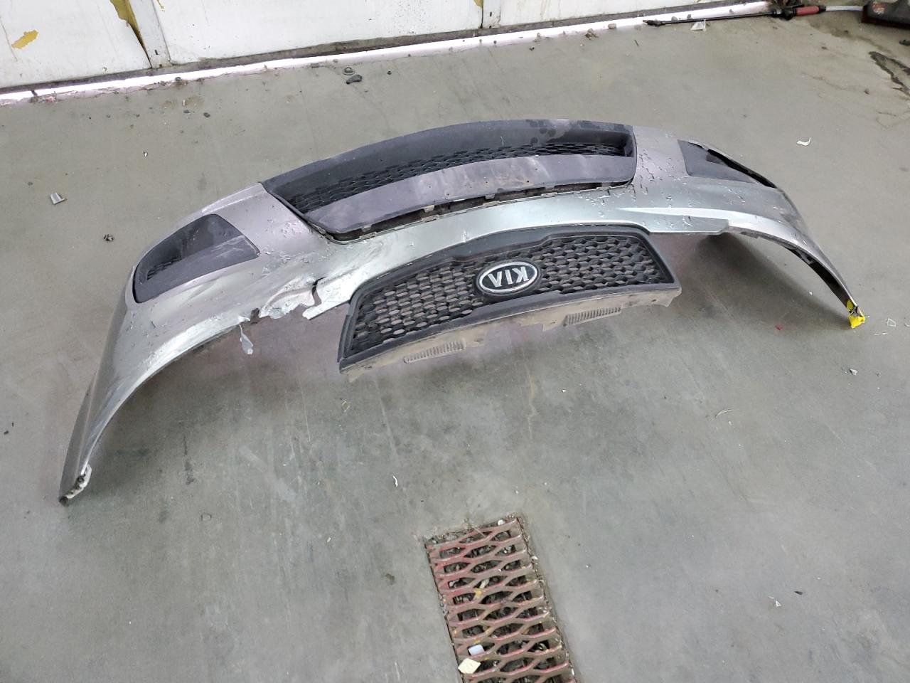 2012 KIA Forte VIN KNAFU6A25C5489484 Copart auction photo, front end / side damage thumbnail 12