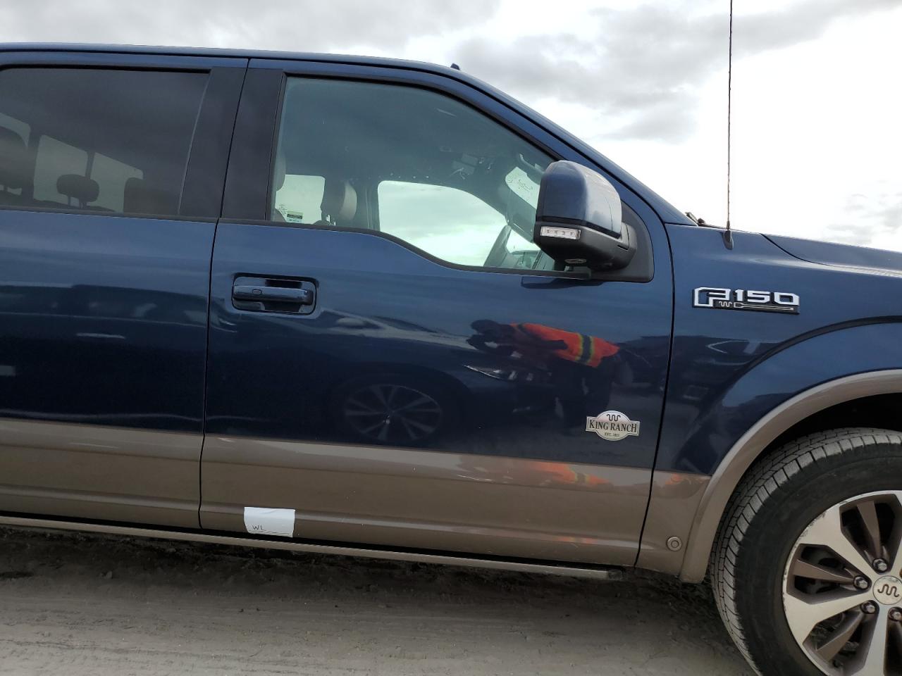 2018 Ford F-150 VIN 1FTEW1CG6JFB80957 Copart auction photo, water/flood damage thumbnail 12