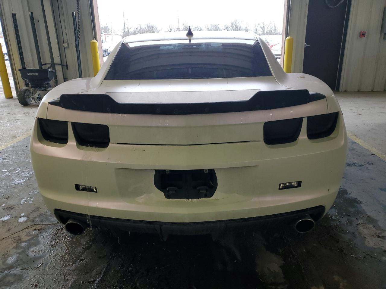 2010 Chevrolet Camaro VIN 2G1FK1EJ1A9118733 Copart auction photo, front end / side damage thumbnail 6
