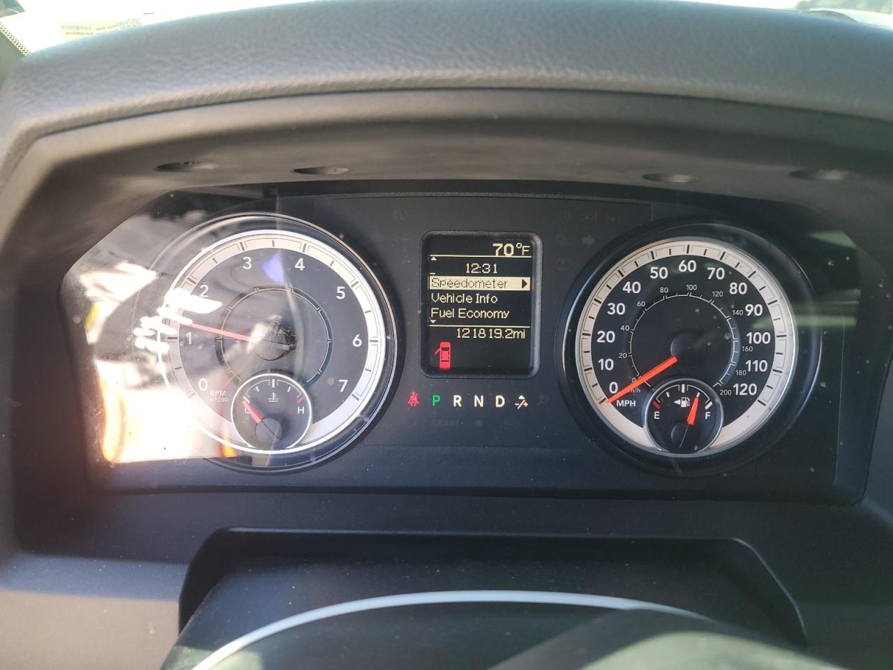 2016 RAM 1500 VIN 3C6RR6KTXGG366570 Copart auction photo, rear end / side damage thumbnail 9