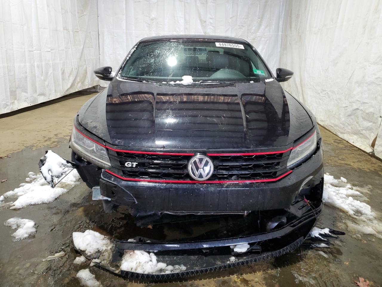2018 Volkswagen Passat VIN 1VWJM7A35JC030442 Copart auction photo, front end / undercarriage damage thumbnail 5