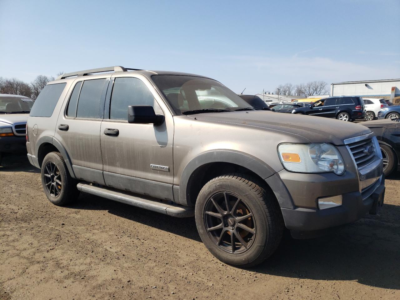 2006 Ford Explorer VIN 1FMEU73E56UA49069 Copart auction photo, rear end / minor dent/scratches damage thumbnail 4