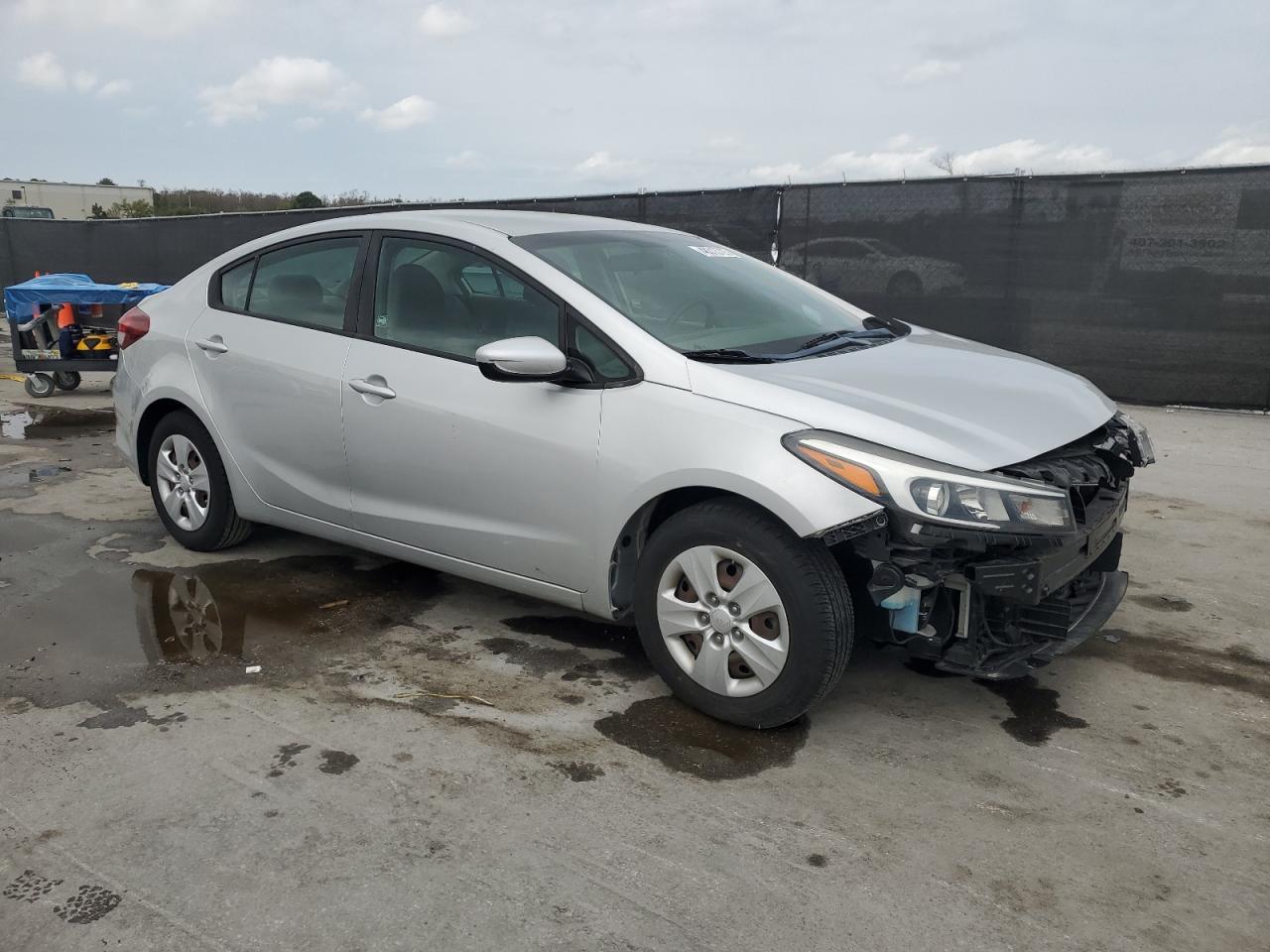 2018 KIA Forte VIN 3KPFL4A72JE196164 Copart auction photo, front end / rear end damage thumbnail 4