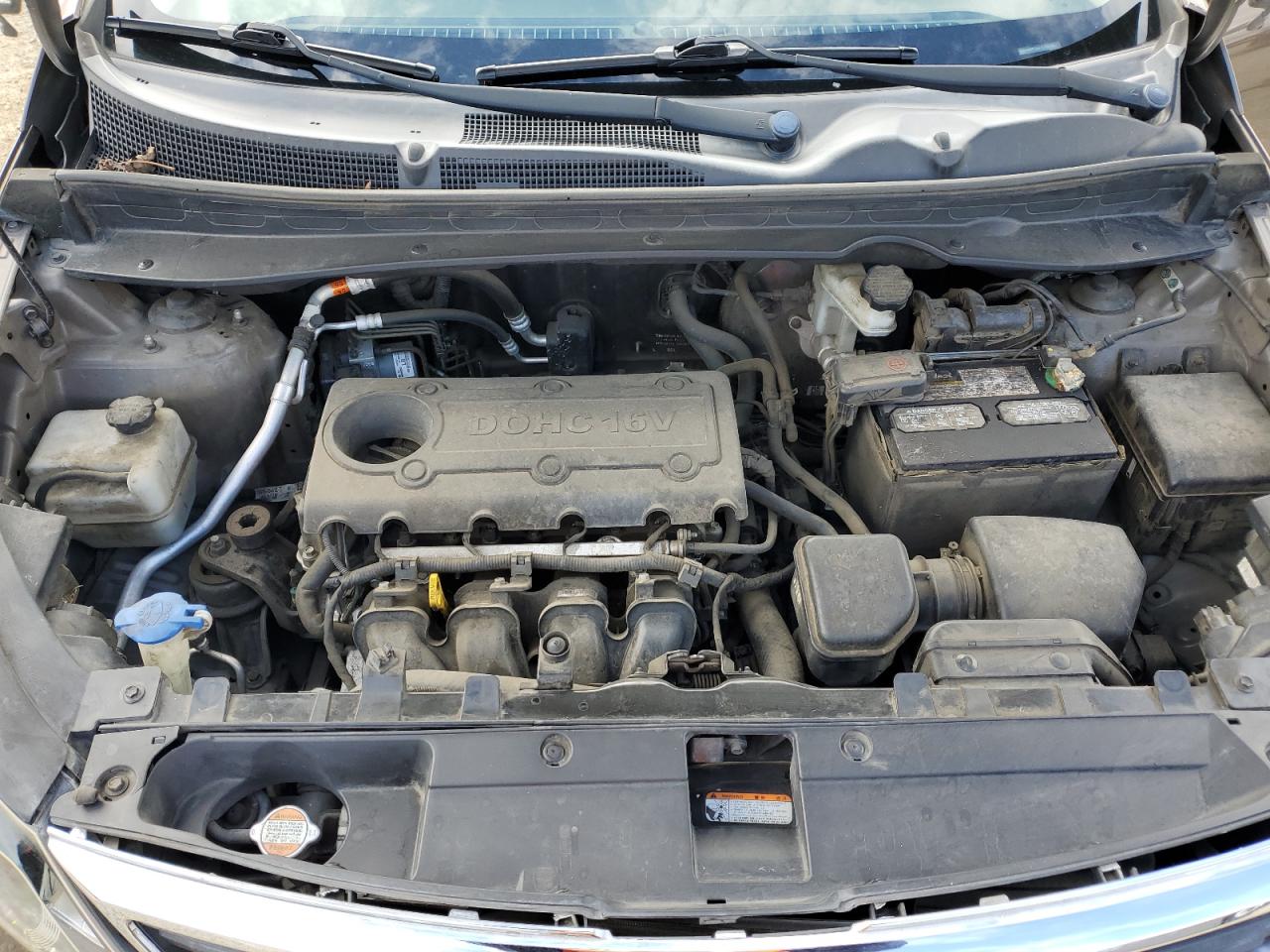 2012 KIA Sportage VIN KNDPC3A27C7261435 Copart auction photo, front end damage thumbnail 12