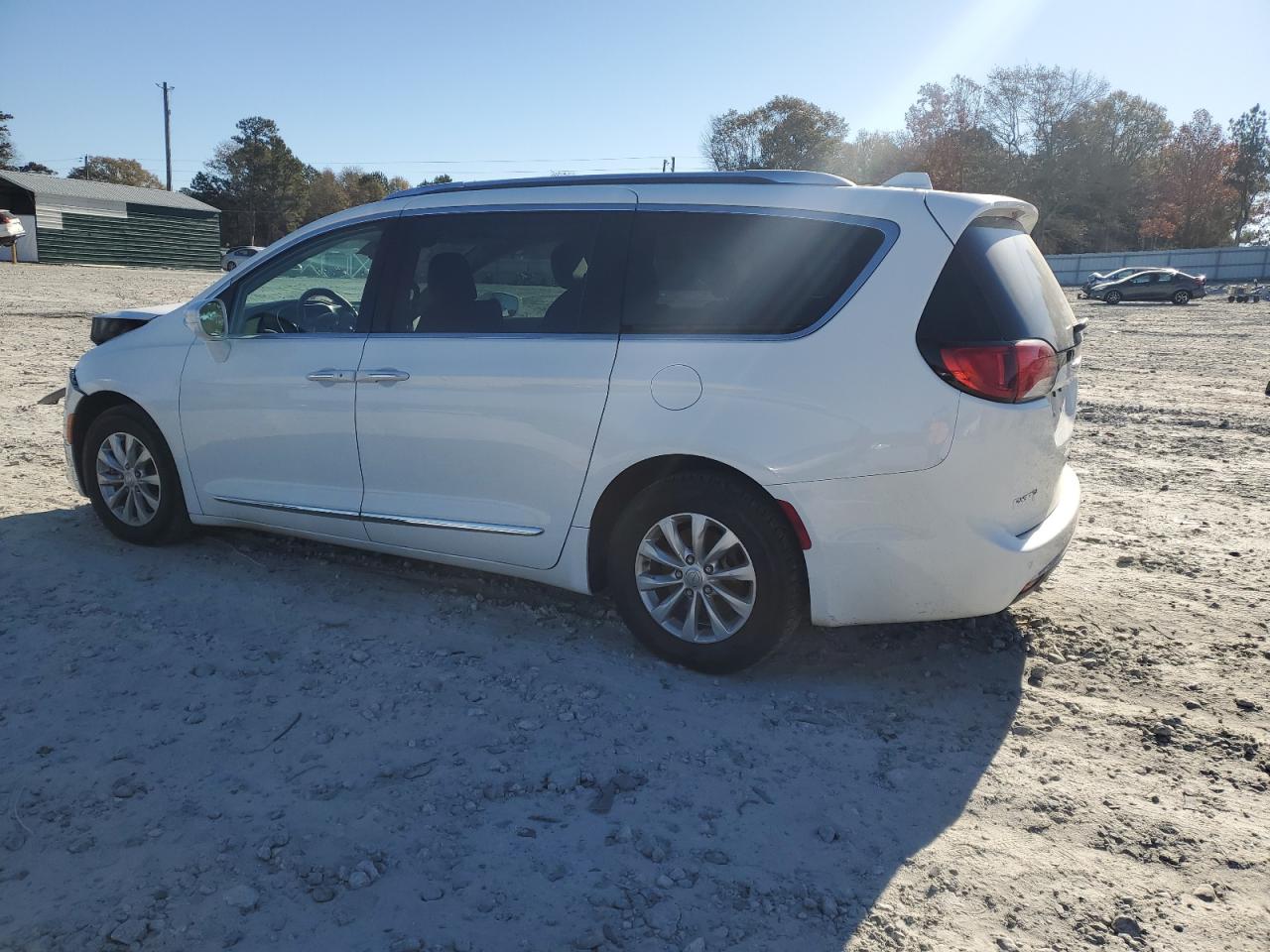 2018 Chrysler Pacifica VIN 2C4RC1BG0JR123142 Copart auction photo, mechanical / front end damage thumbnail 2