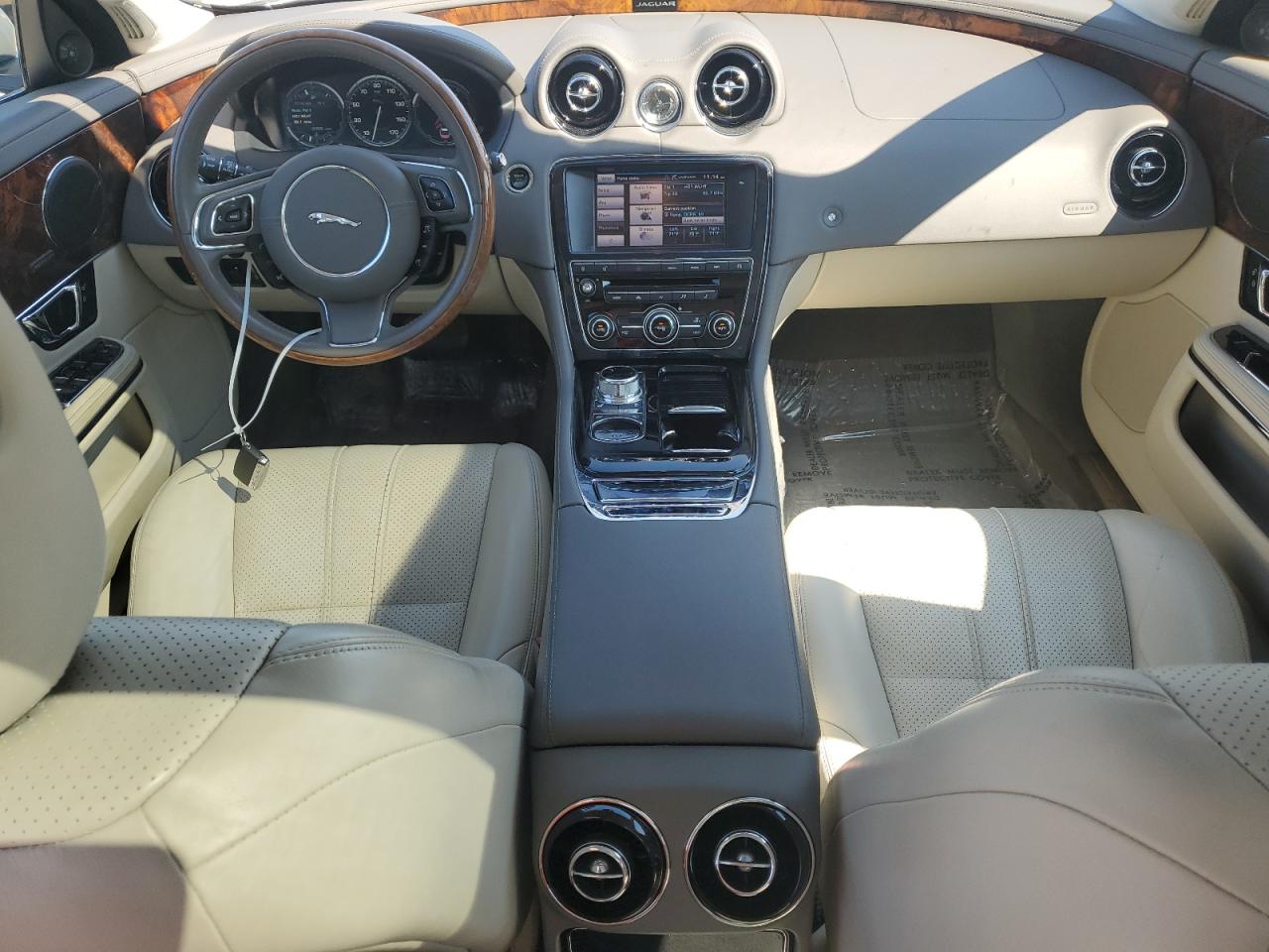 2014 Jaguar XJ VIN SAJWJ1CD9E8V62338 Copart auction photo, rear end damage thumbnail 8