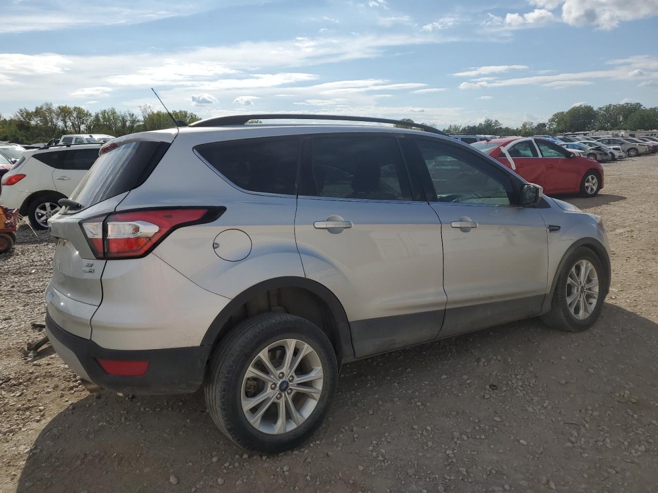 2018 Ford Escape VIN 1FMCU9GD6JUC76431 Copart auction photo, front end / undercarriage damage thumbnail 3