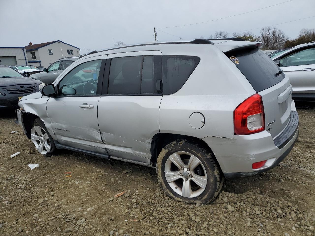 2011 Jeep Compass VIN 1J4NF1FB4BD134888 Copart auction photo, front end / side damage thumbnail 2