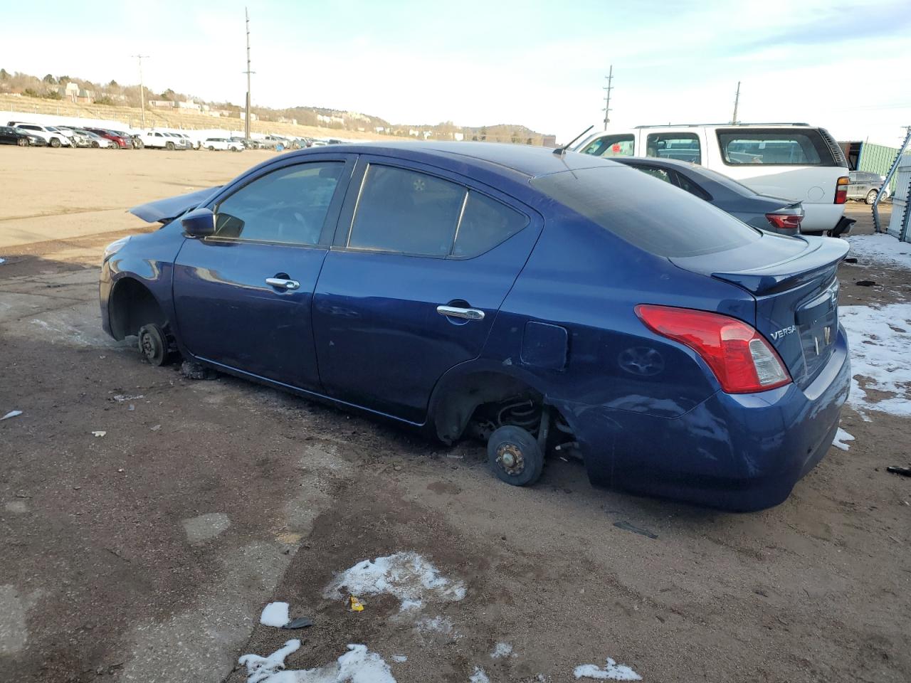 2018 Nissan Versa VIN 3N1CN7AP4JL871591 Copart auction photo, front end damage thumbnail 2