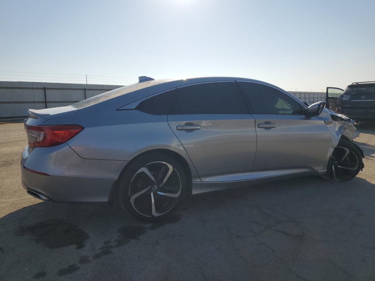 2018 Honda Accord VIN 1HGCV1F34JA155590 Copart auction photo, front end damage thumbnail 3