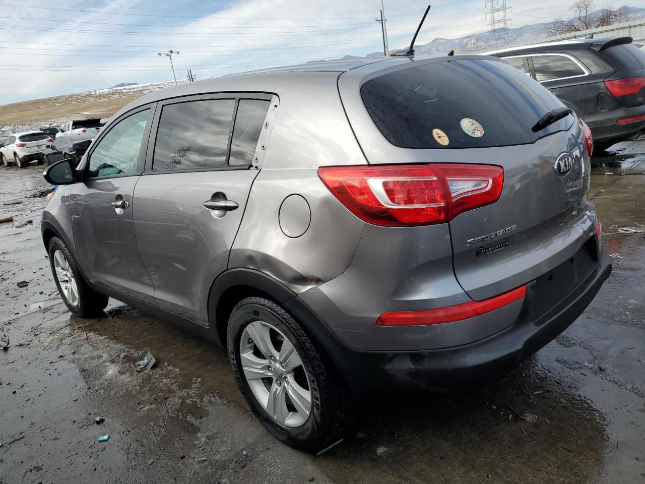 2013 KIA Sportage VIN KNDPBCA25D7441307 Copart auction photo, vandalism damage thumbnail 2